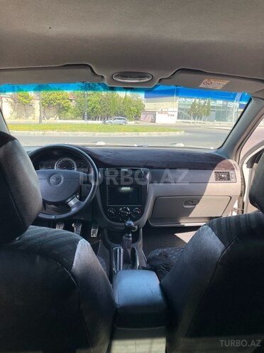 Daewoo Gentra-9