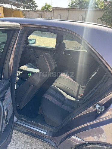 Mercedes C 180-9