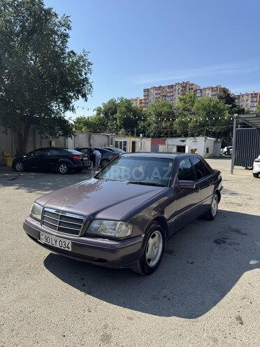 Mercedes C 180-2