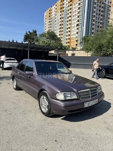Mercedes C 180-3