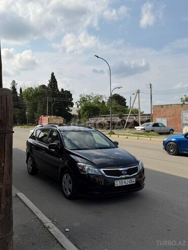 Kia Ceed SW-4