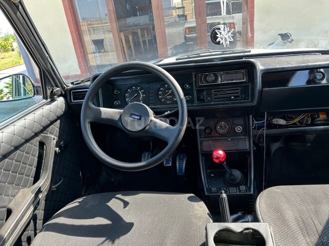 LADA (VAZ) 2107-8
