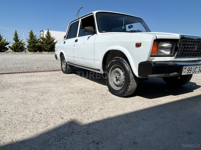 LADA (VAZ) 2107-6