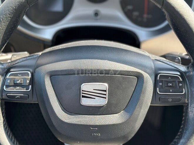 SEAT Leon-11