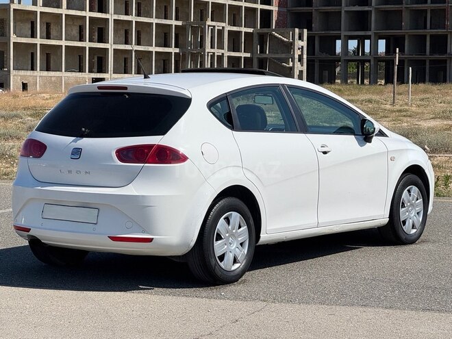 SEAT Leon-4