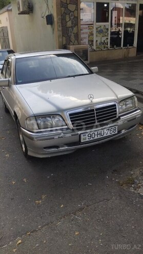 Mercedes C 230-1