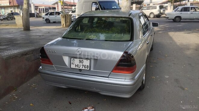 Mercedes C 230-3