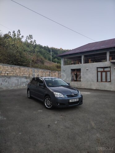 Toyota Corolla-4