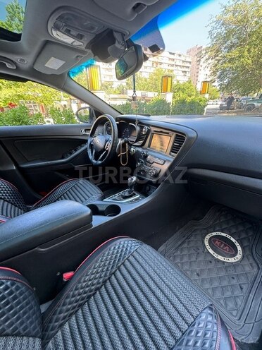 Kia Optima-15