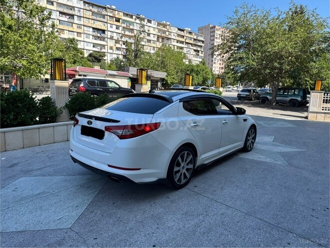 Kia Optima-4