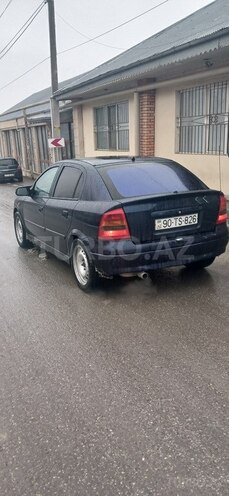 Opel Astra-13