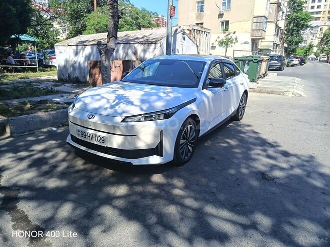 Changan Qiyuan A05-1