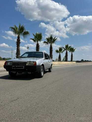 LADA (VAZ) 21099-1