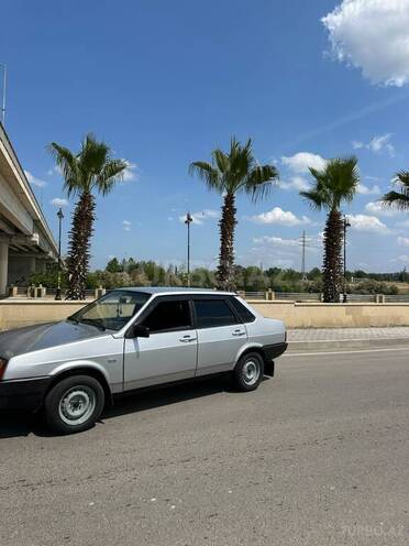 LADA (VAZ) 21099-13