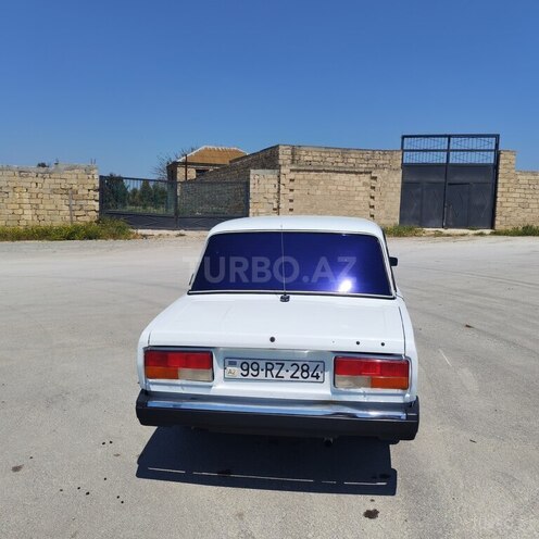 LADA (VAZ) 2107-4