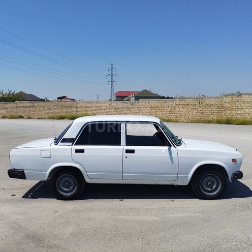 LADA (VAZ) 2107-5