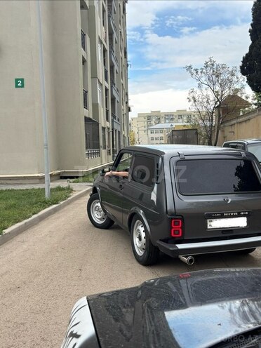 LADA (VAZ) Niva-2