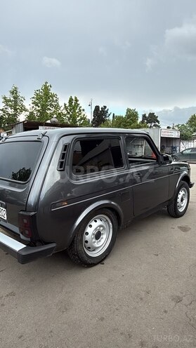 LADA (VAZ) Niva-8