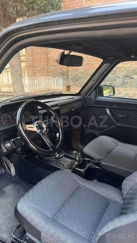 LADA (VAZ) Niva-9