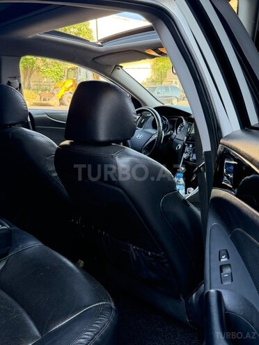 Hyundai Sonata-7