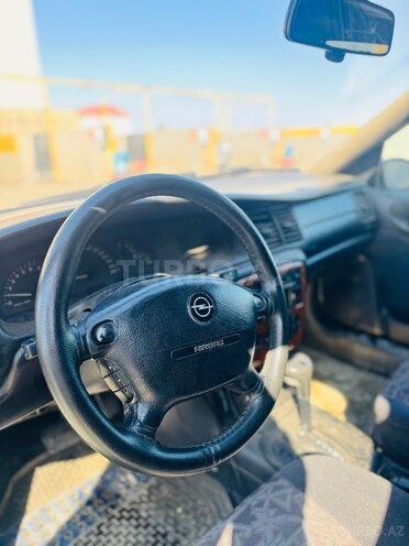 Opel Vectra-6