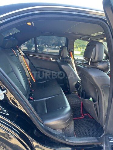 Mercedes C 250-12