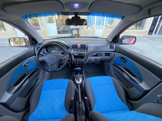 Kia Picanto-11