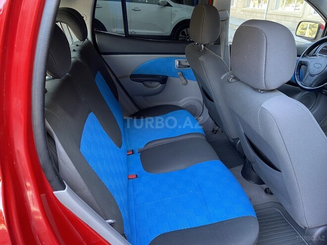 Kia Picanto-13