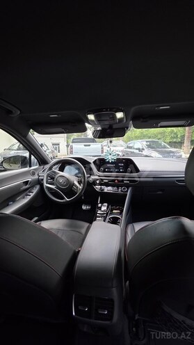 Hyundai Sonata-4