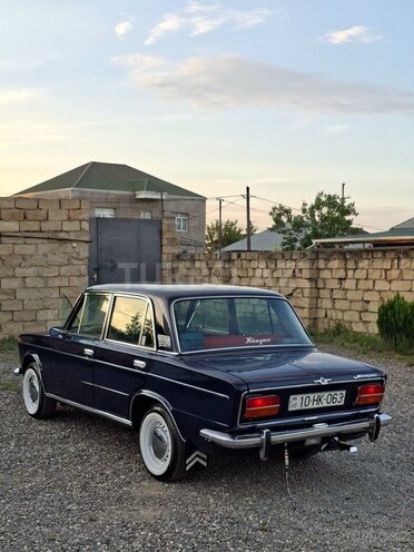 LADA (VAZ) 2103-5