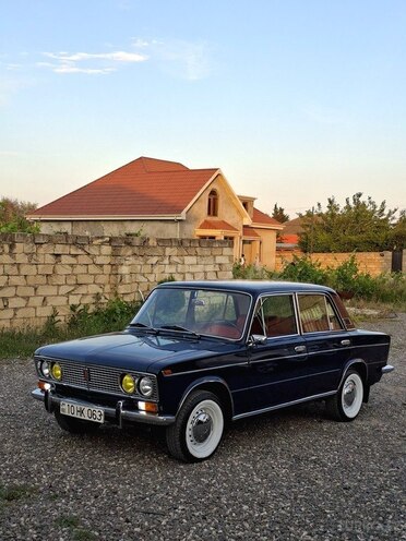 LADA (VAZ) 2103-4