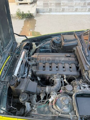 BMW 525-6
