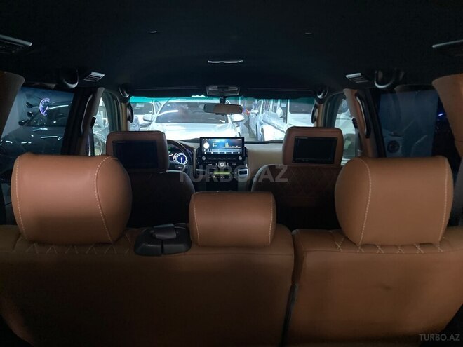 Toyota Land Cruiser Prado-22