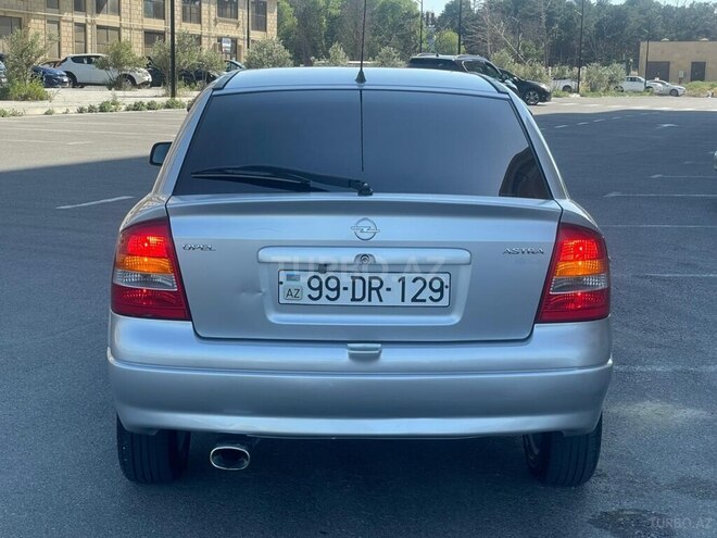 Opel Astra-5