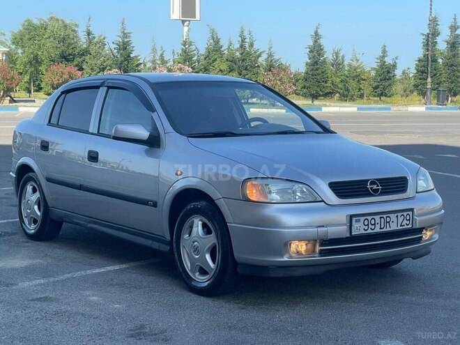 Opel Astra-12