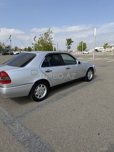 Mercedes C 180-5