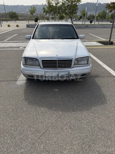 Mercedes C 180-1