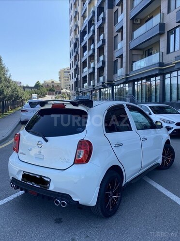Nissan March-10