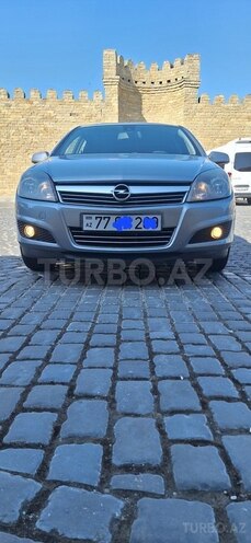 Opel Astra-2