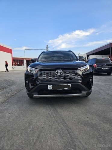 Toyota RAV4-10
