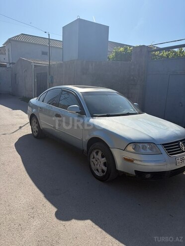 Volkswagen Passat-2