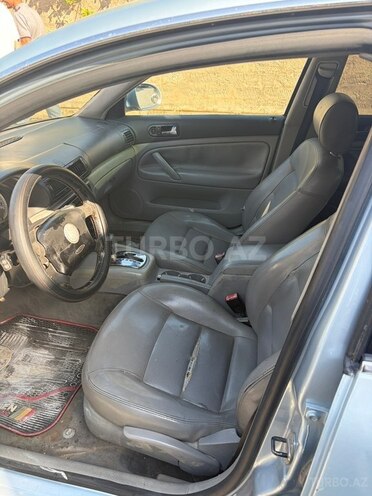Volkswagen Passat-9