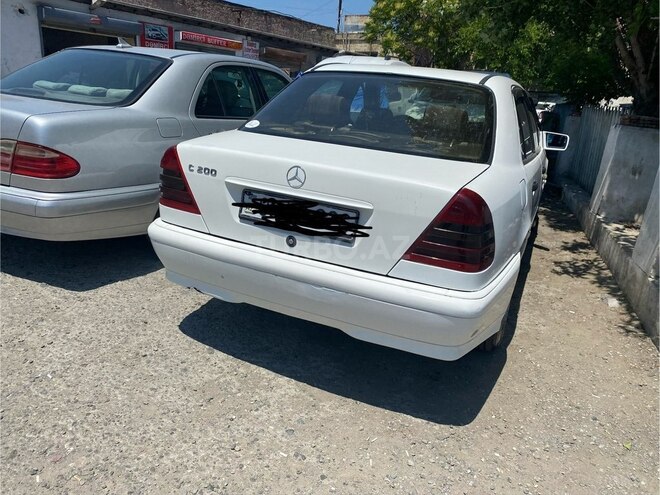 Mercedes C 180-3
