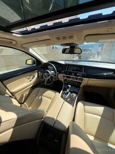 BMW 525-12