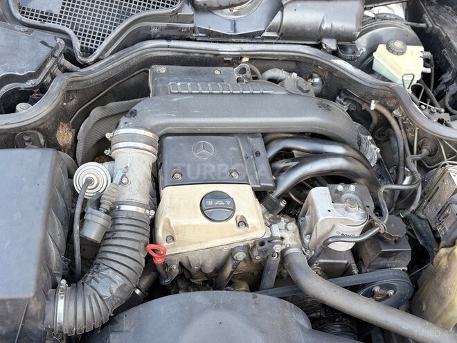 Mercedes E 220-5