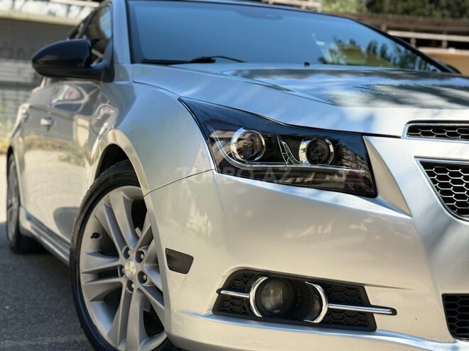 Chevrolet Cruze-6
