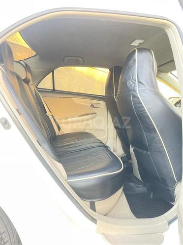 Toyota Corolla-6
