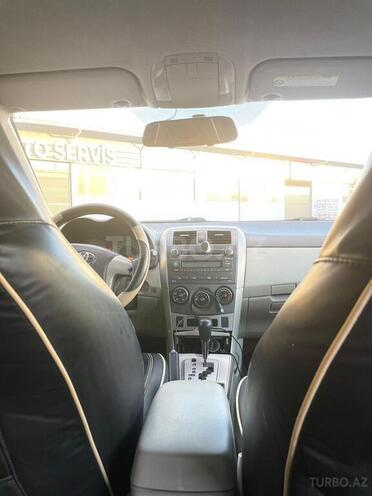 Toyota Corolla-7