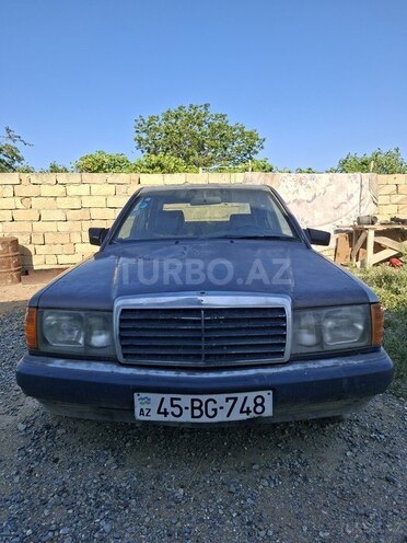 Mercedes 190-2