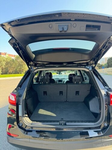 Chevrolet Equinox-7